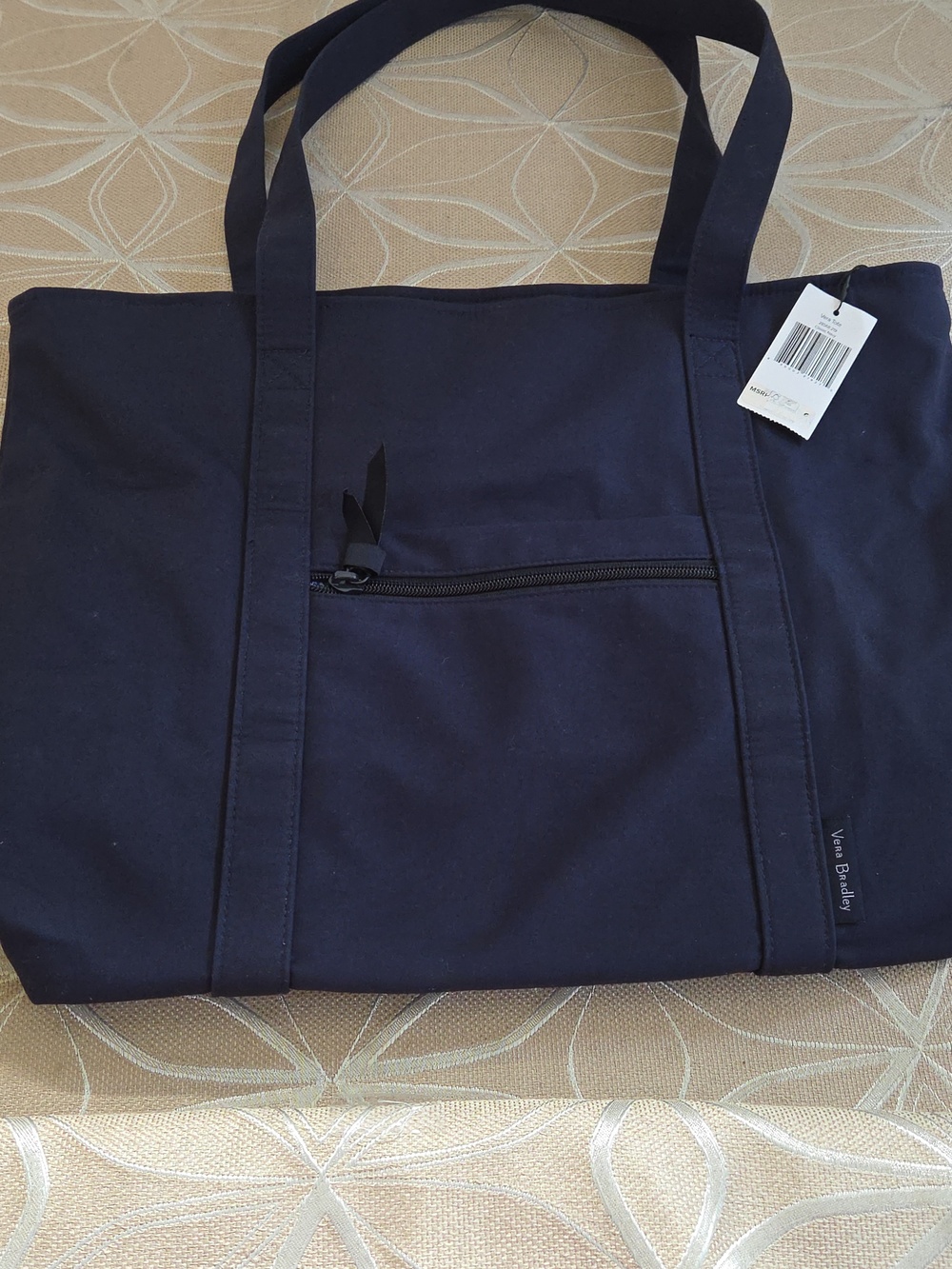 NWT, Vera Bradley Tote, Classic Navy!